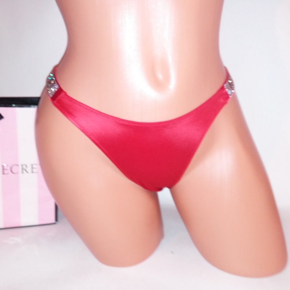 Victoria Secret Panty - Picture 10 of 13